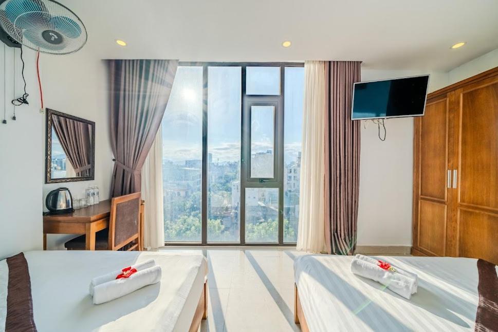 New Sky Hotel Danang Exterior photo