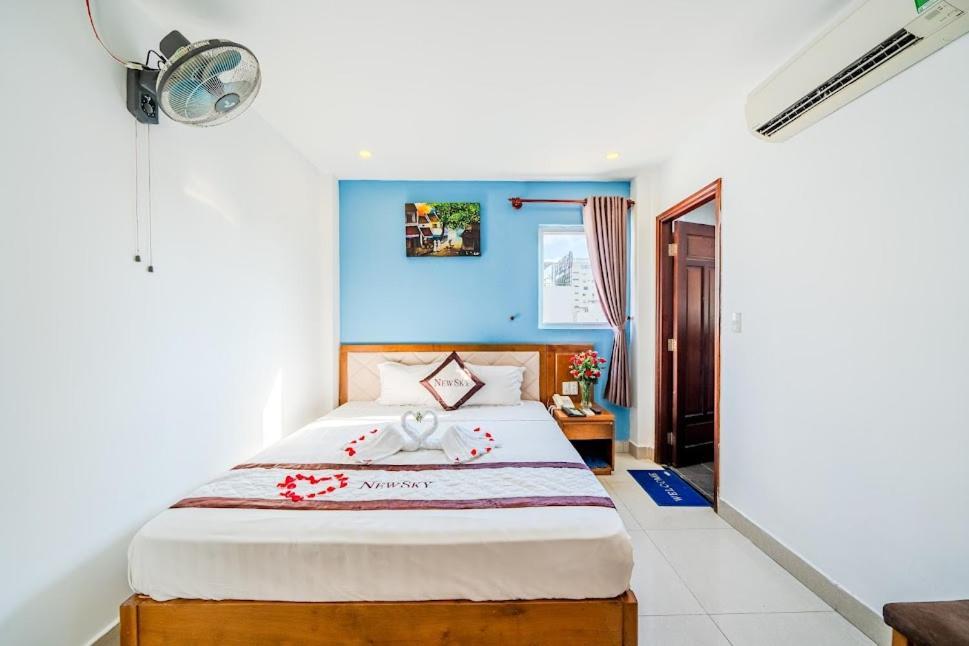 New Sky Hotel Danang Exterior photo